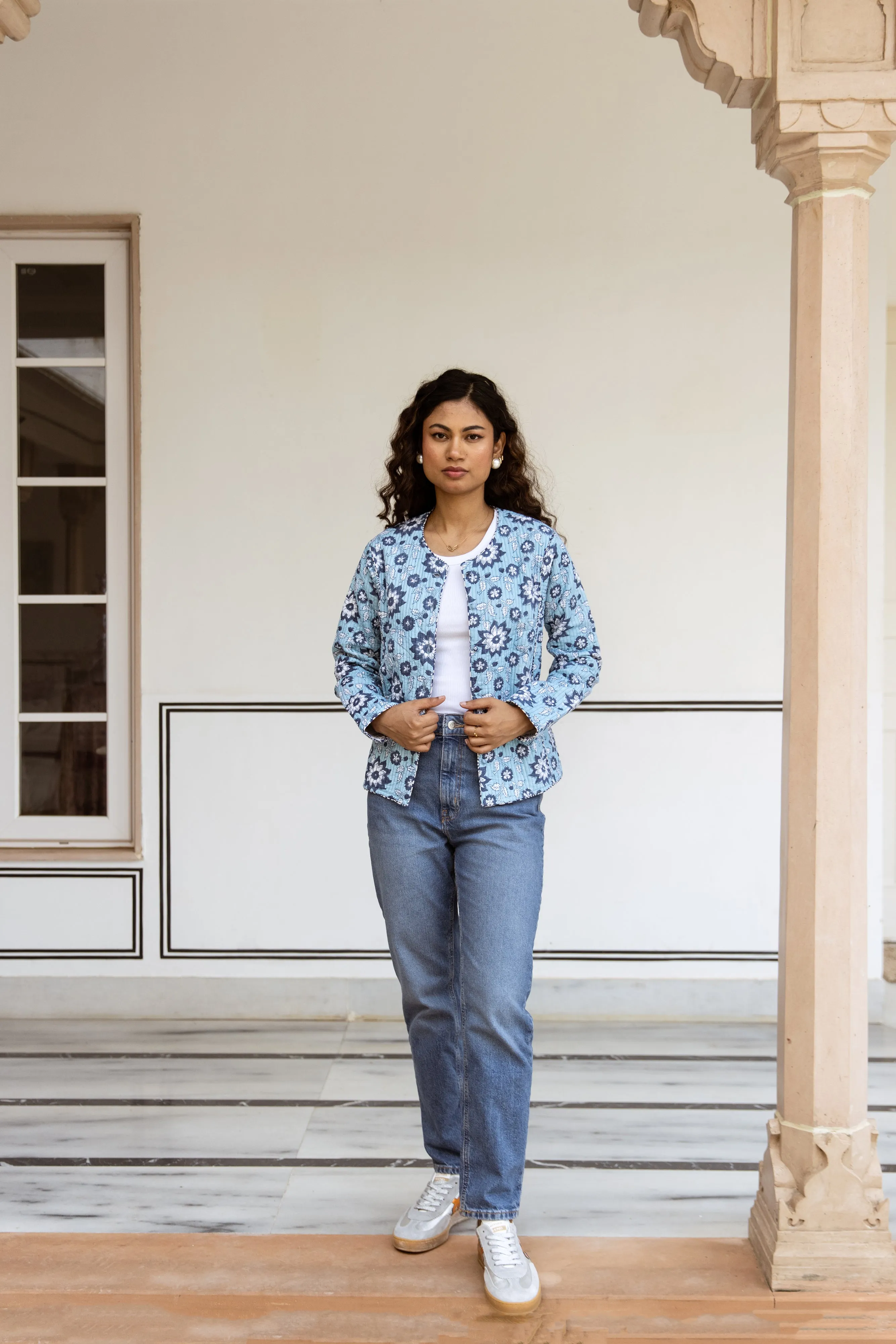 Fitted quilted jacket - Blue Floral Print