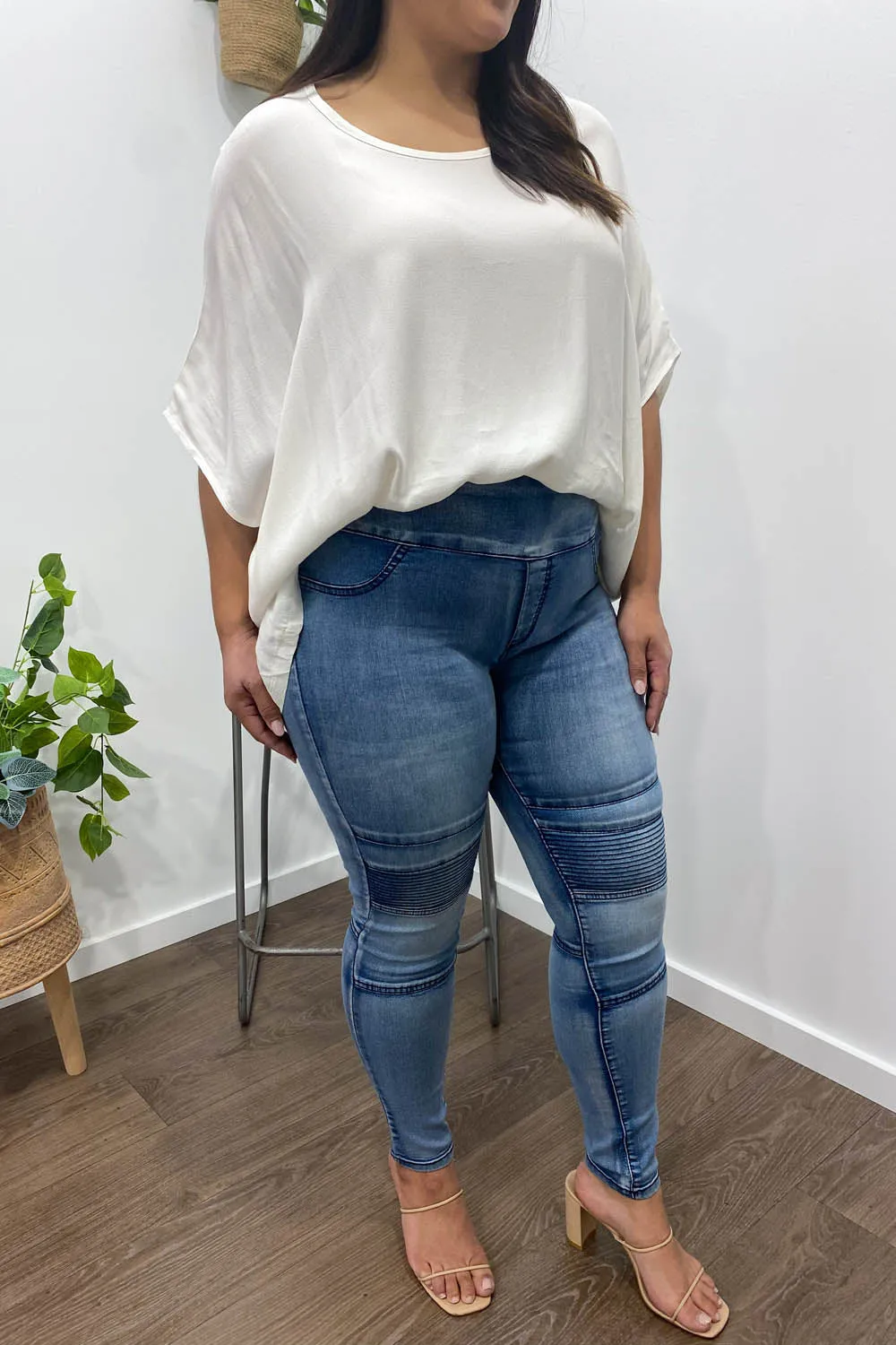 Panel Jeans