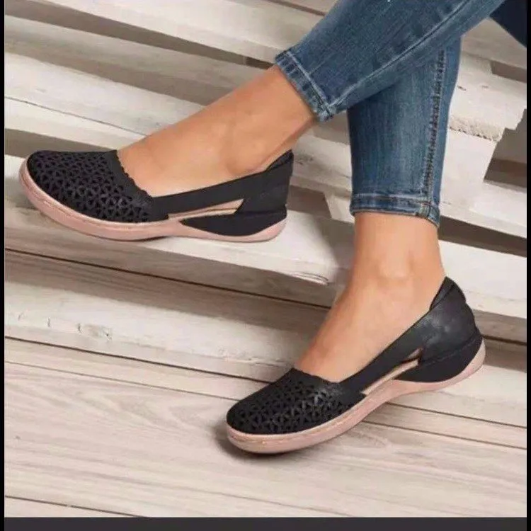 Plus Size Round Toe Slip-On Pure Color Low Heel Flat Comfortable Shoes