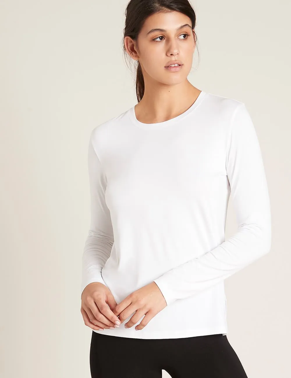 Women's Long Sleeve Round Neck T-Shirt - White