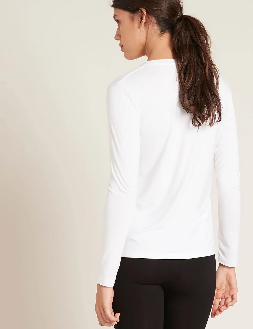 Women's Long Sleeve Round Neck T-Shirt - White